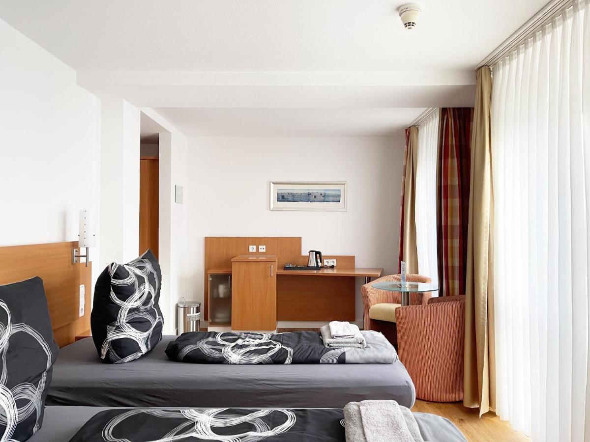 Schoene Apartments I Private Parkplaetze I Home2Share Munster  Exteriör bild