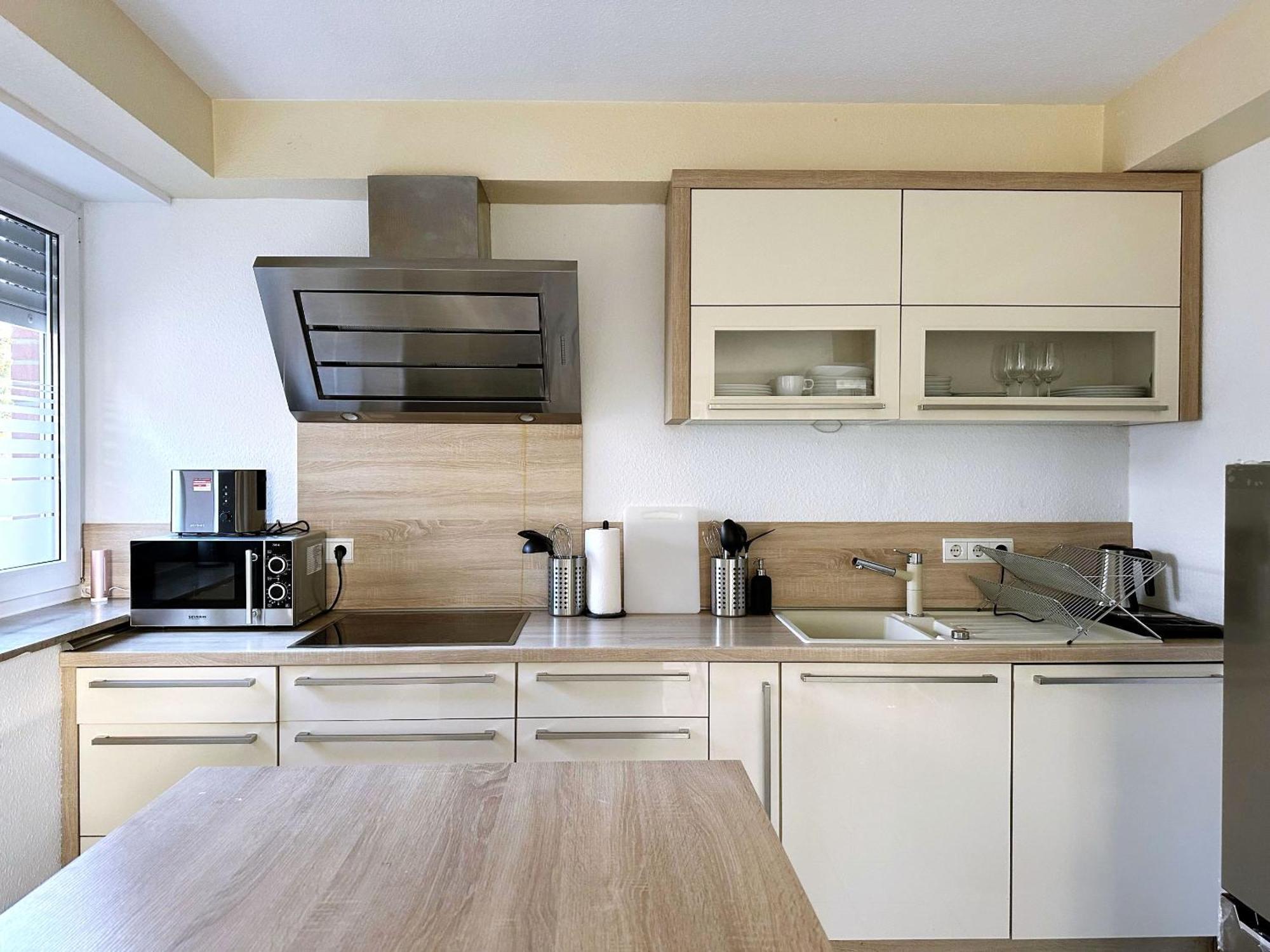 Schoene Apartments I Private Parkplaetze I Home2Share Munster  Exteriör bild